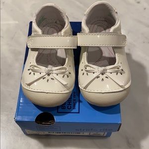 Toddler walking shoes